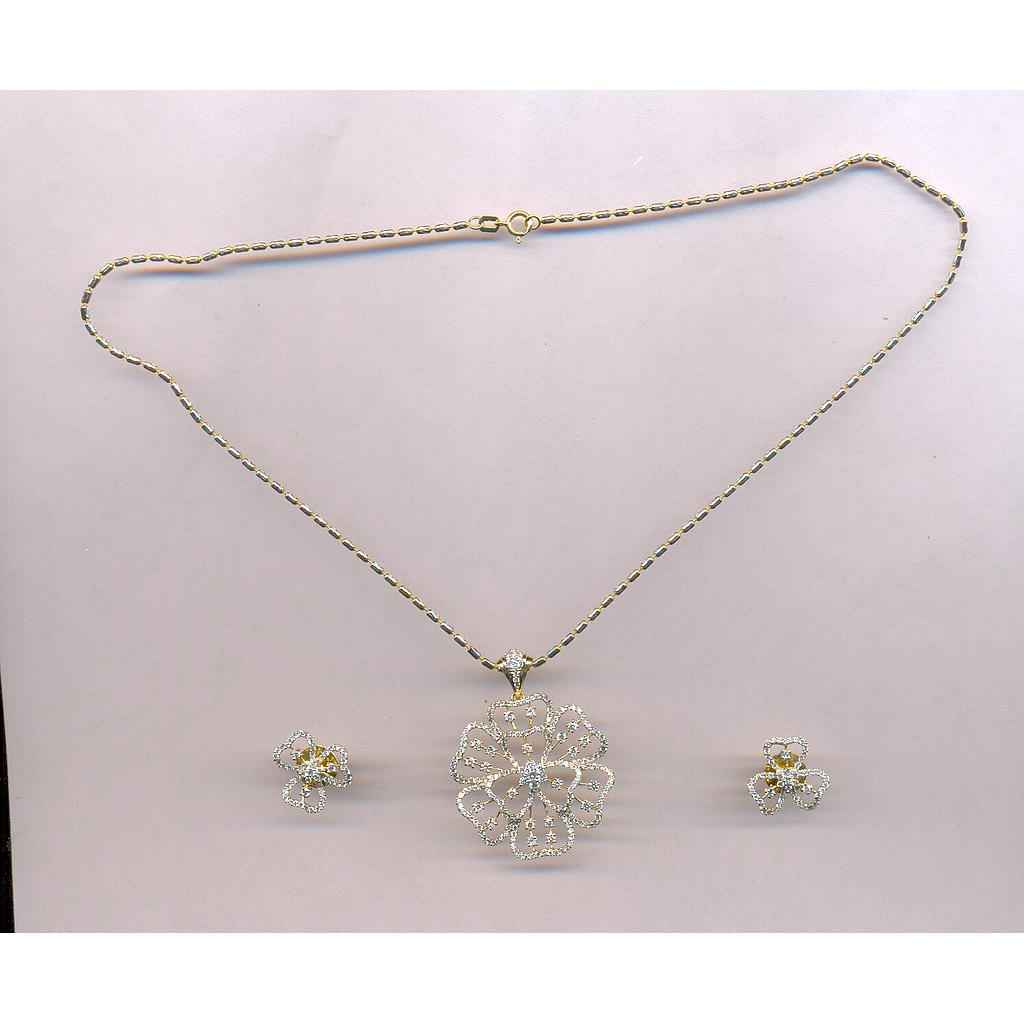 DIAMOND HALF SET PENDENT FANCY