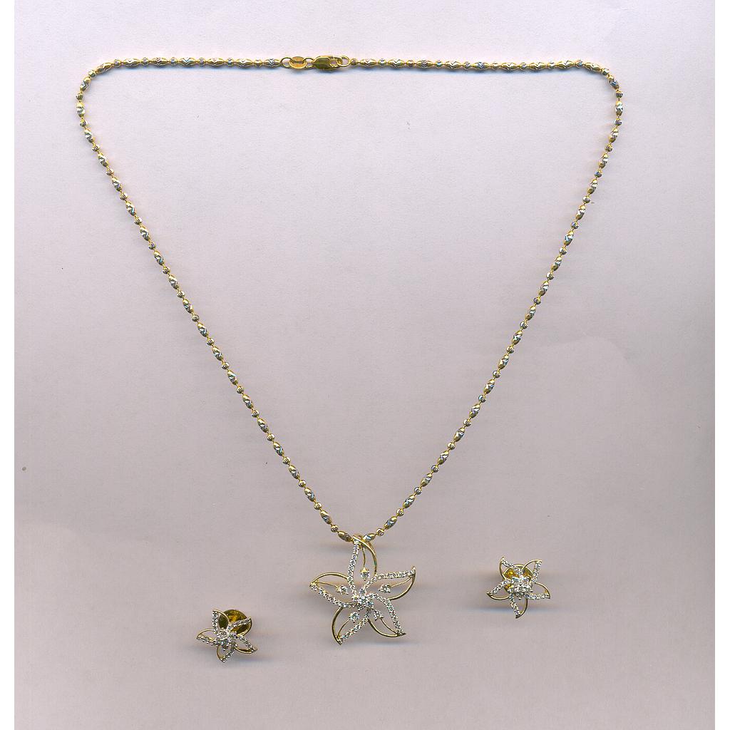 DIAMOND HALF SET PENDENT FANCY