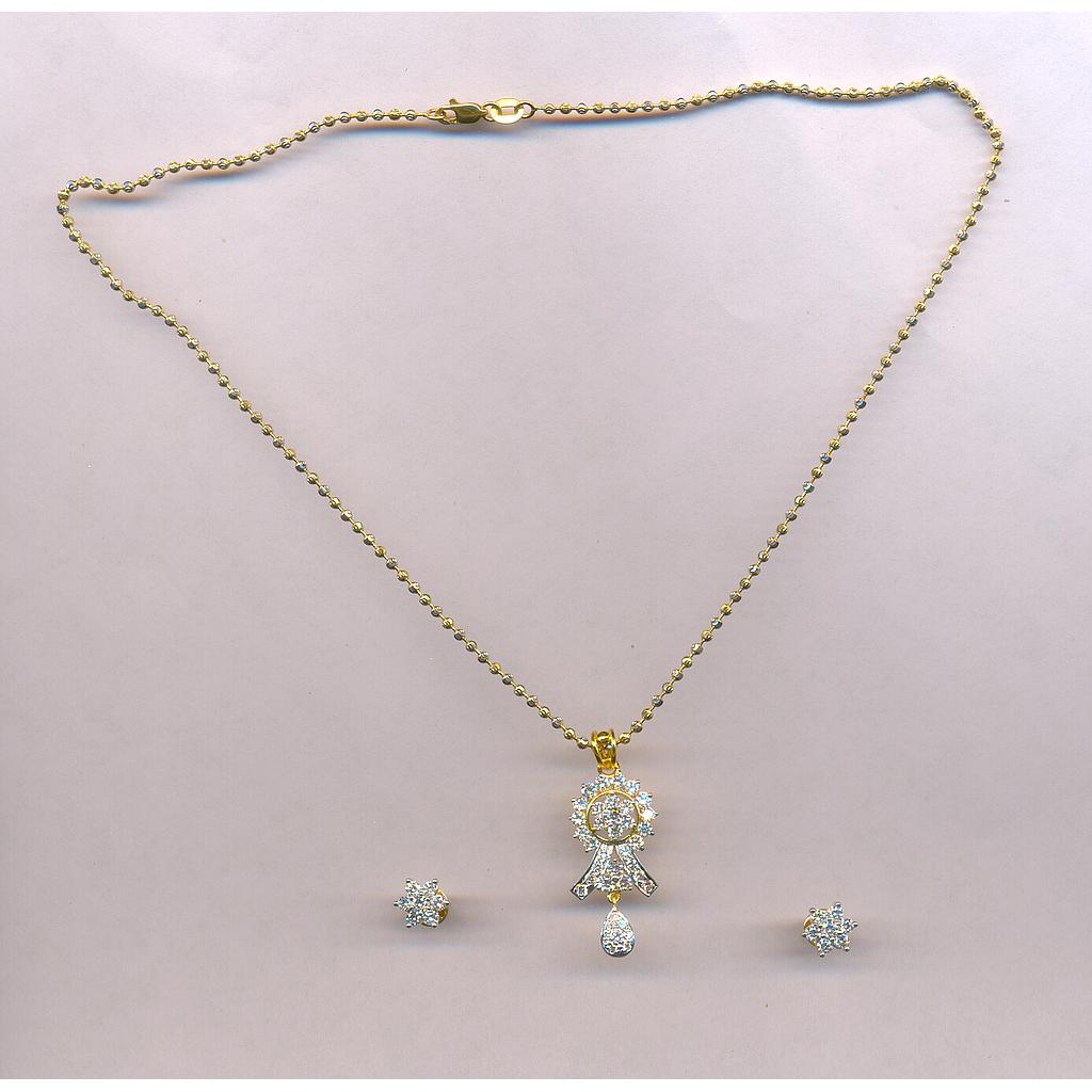 DIAMOND HALF SET PENDENT FANCY