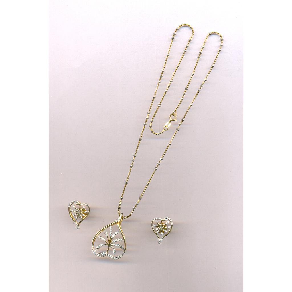 DIAMOND HALF SET PENDENT FANCY