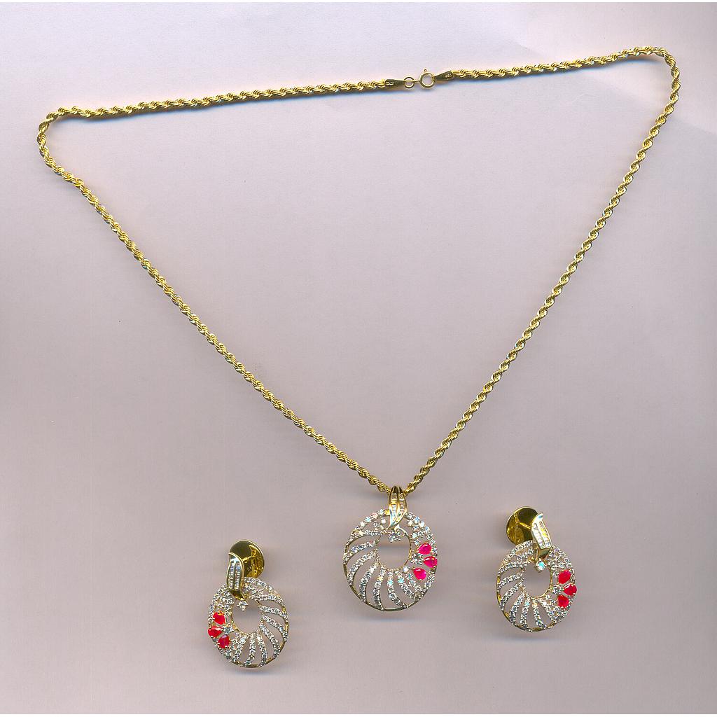 DIAMOND HALF SET PENDENT FANCY