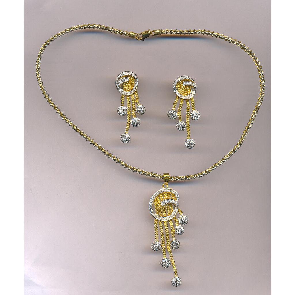DIAMOND HALF SET PENDENT GENERAL