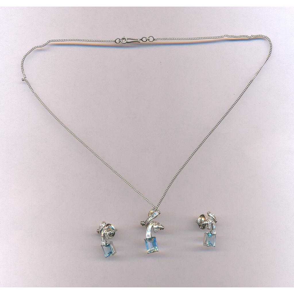 DIAMOND HALF SET PENDENT GENERAL