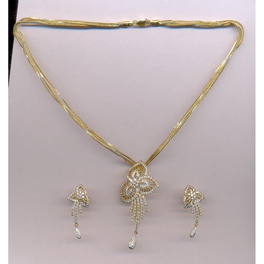 DIAMOND HALF SET PENDENT GENERAL