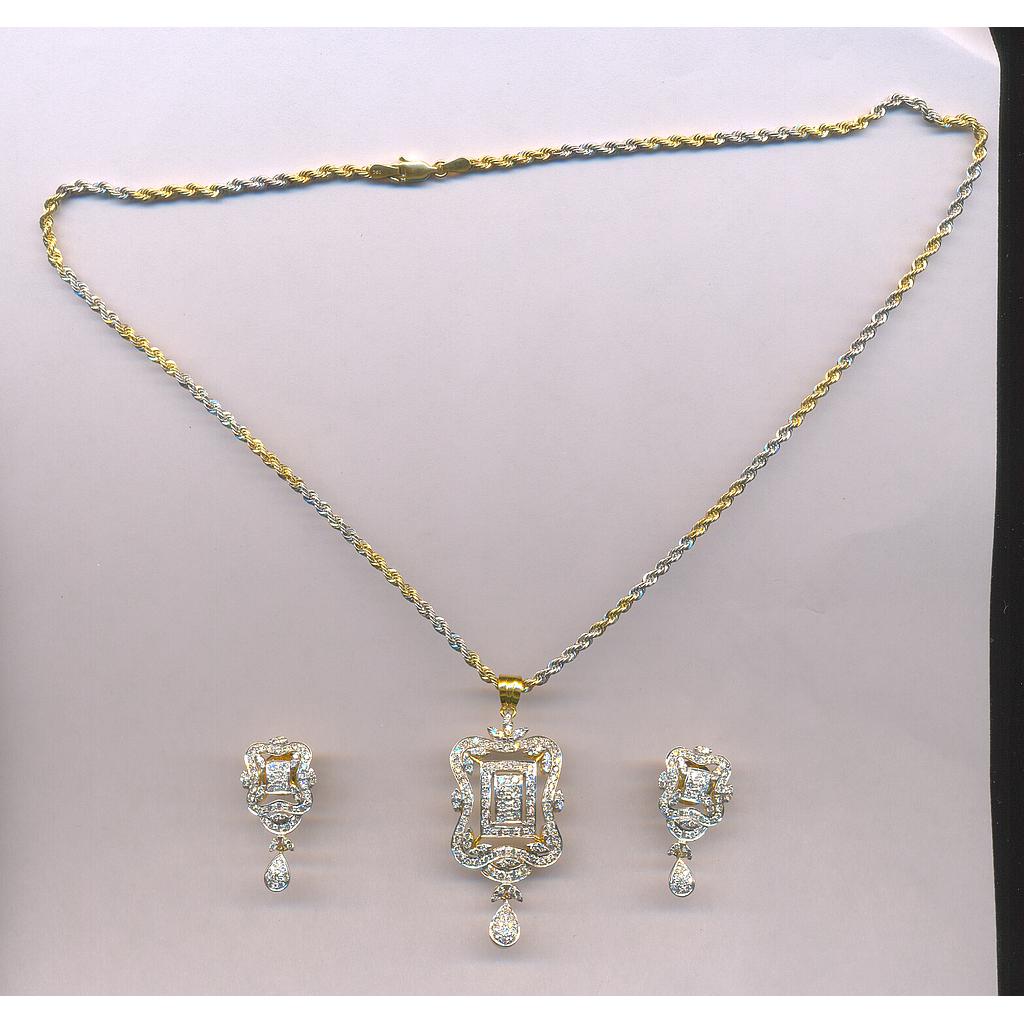DIAMOND HALF SET PENDENT GENERAL