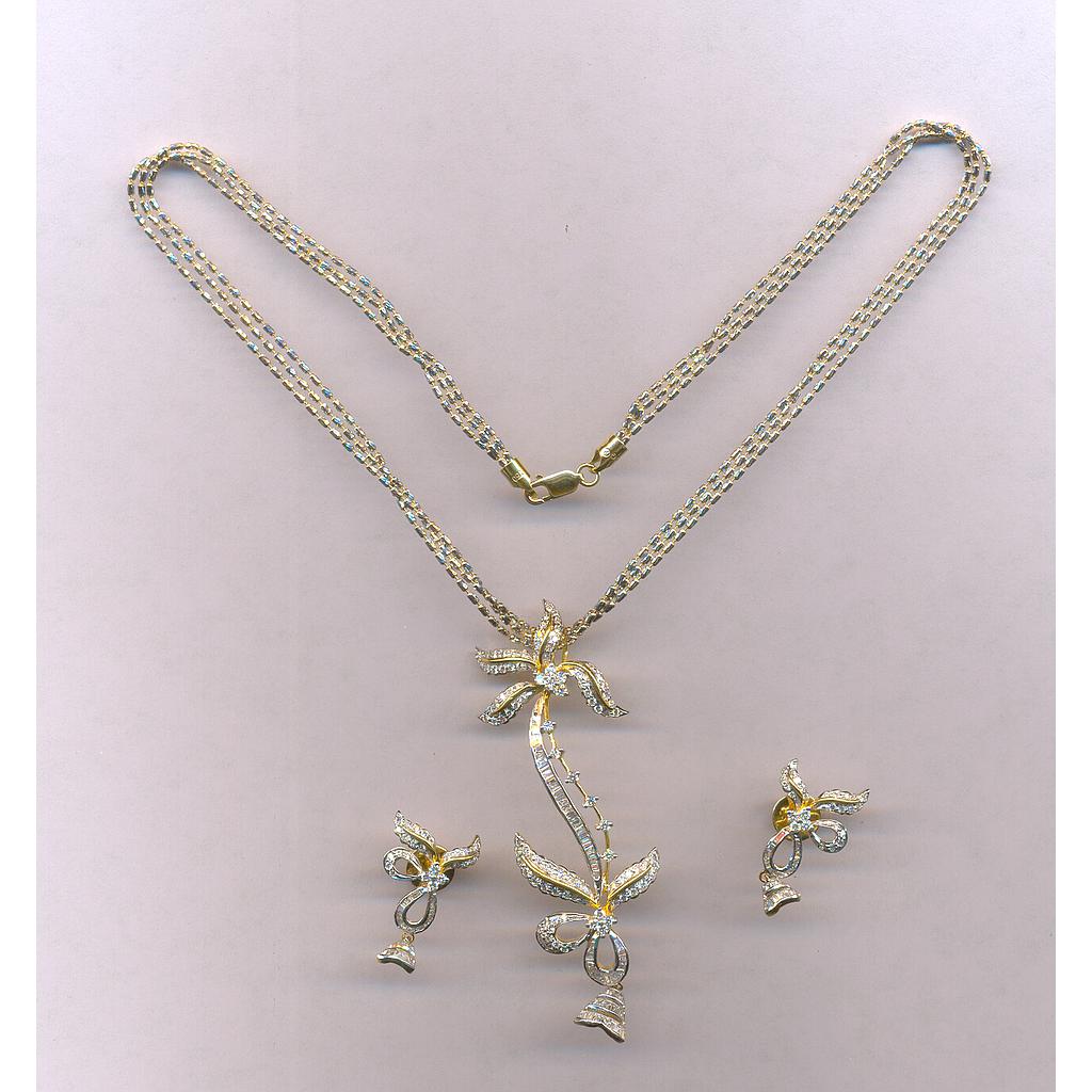 DIAMOND HALF SET PENDENT GENERAL