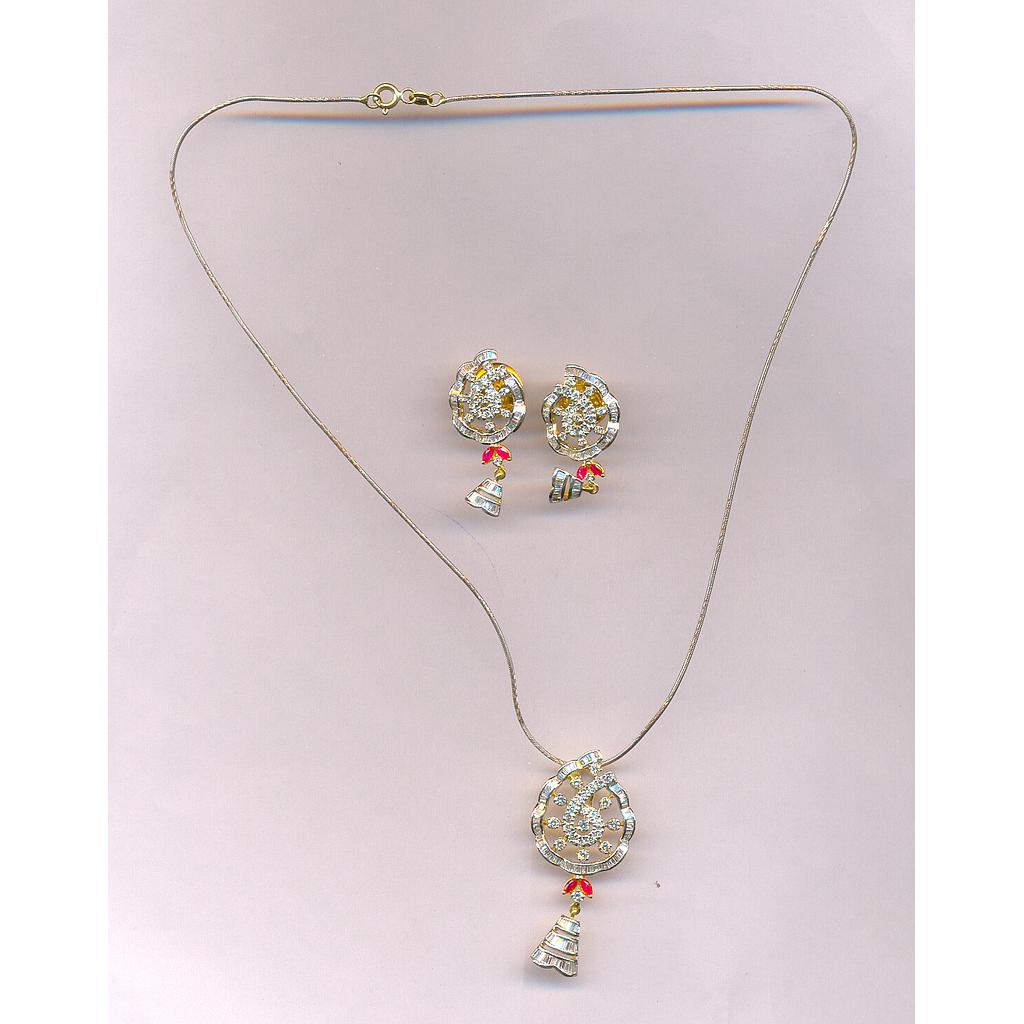DIAMOND HALF SET PENDENT GENERAL