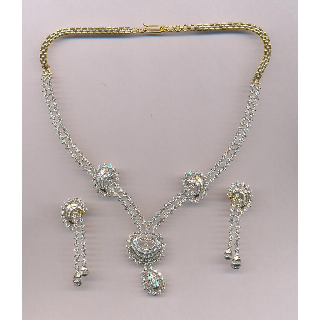 DIAMOND HALF SET ROUND FANCY