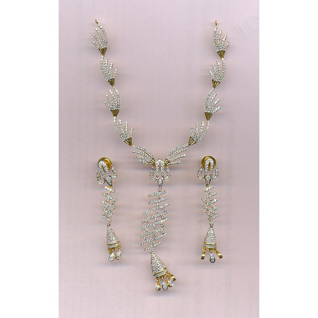 DIAMOND HALF SET ROUND FANCY