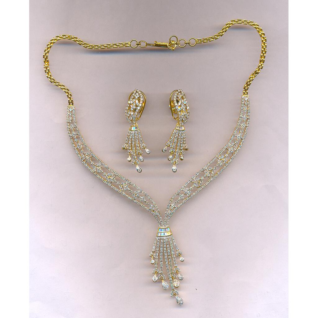 DIAMOND HALF SET ROUND FANCY