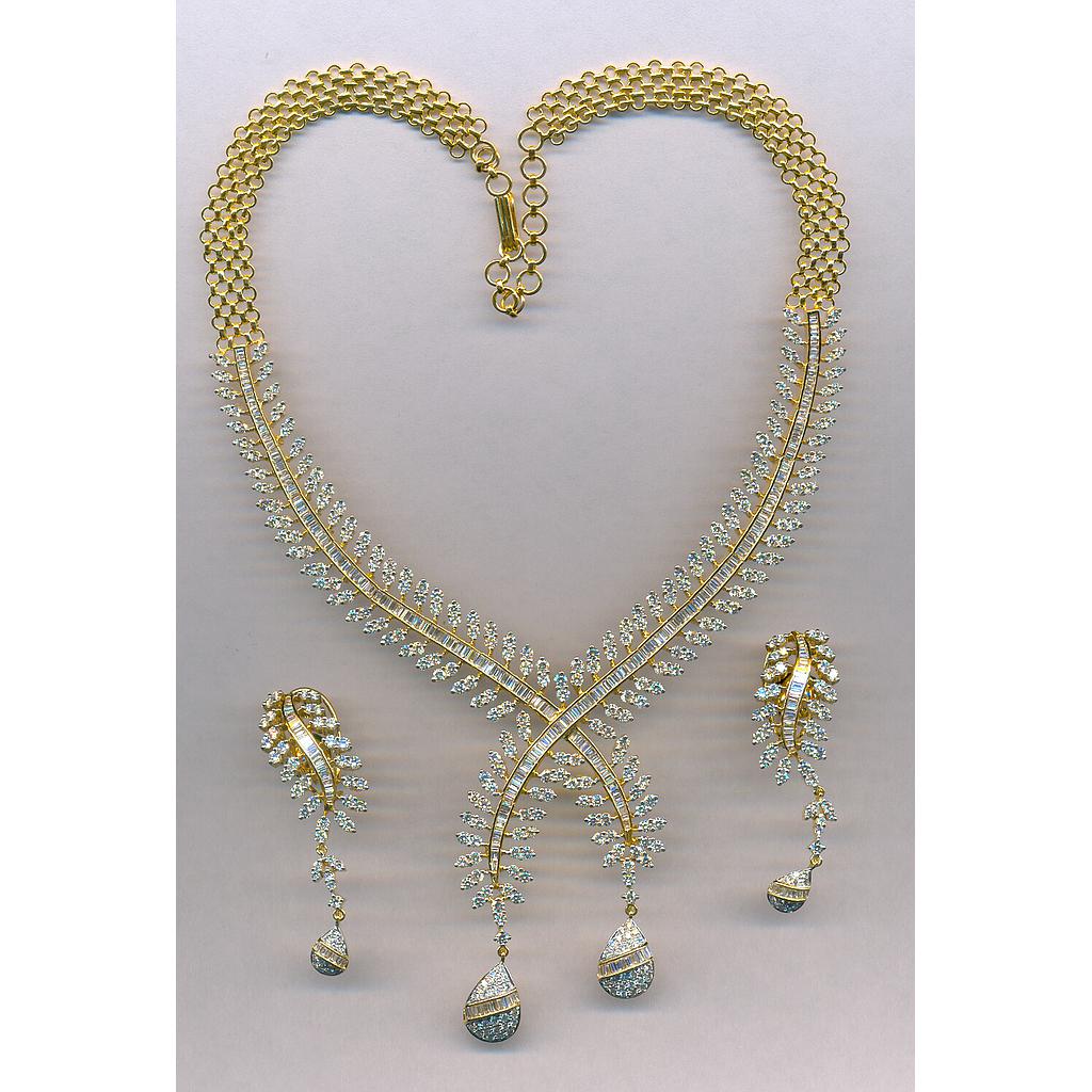 DIAMOND HALF SET ROUND FANCY