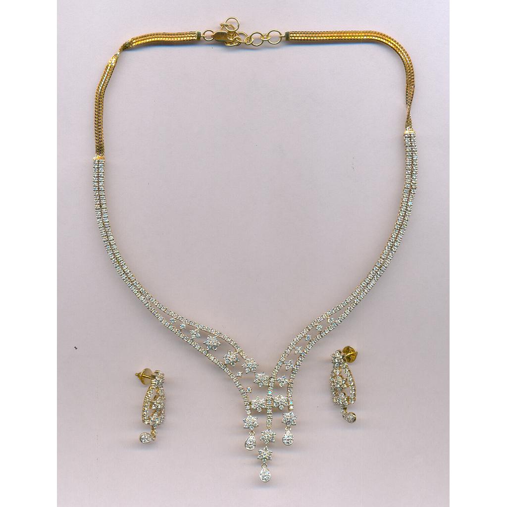 DIAMOND HALF SET ROUND FANCY