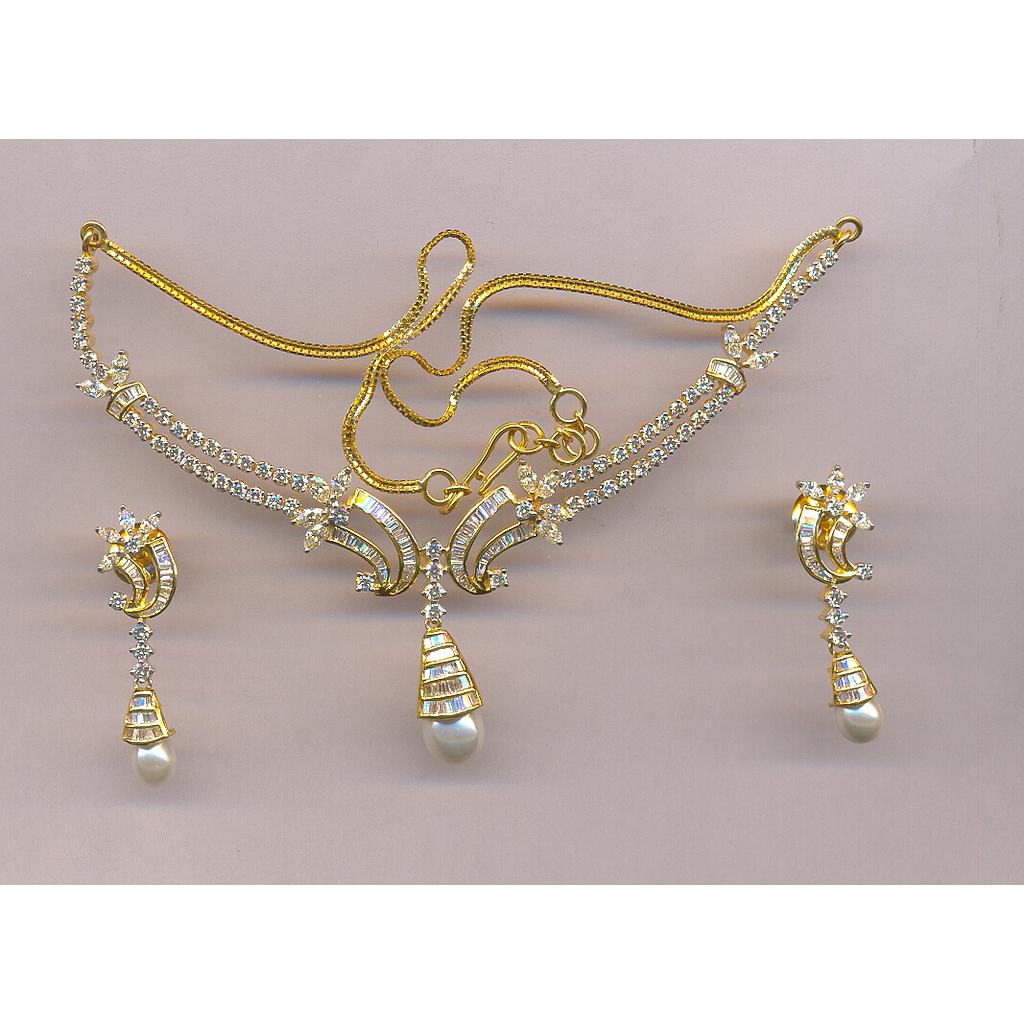 DIAMOND HALF SET ROUND FANCY