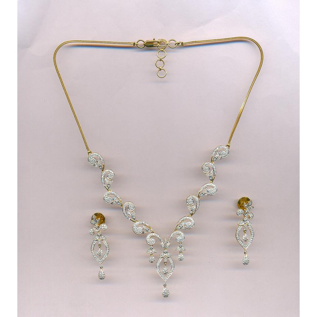 DIAMOND HALF SET ROUND FANCY