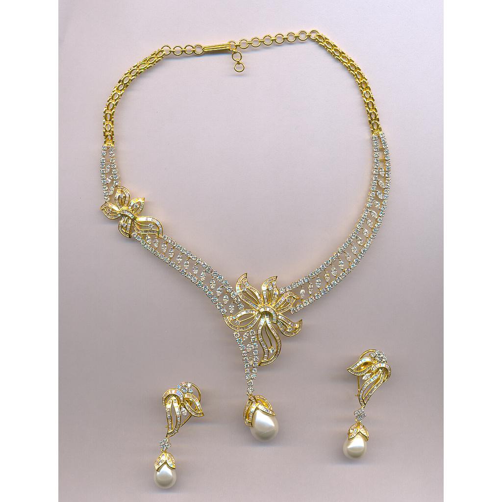 DIAMOND HALF SET ROUND FANCY