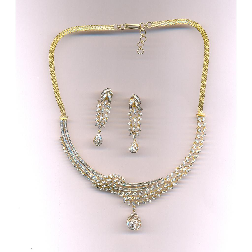 DIAMOND HALF SET ROUND FANCY