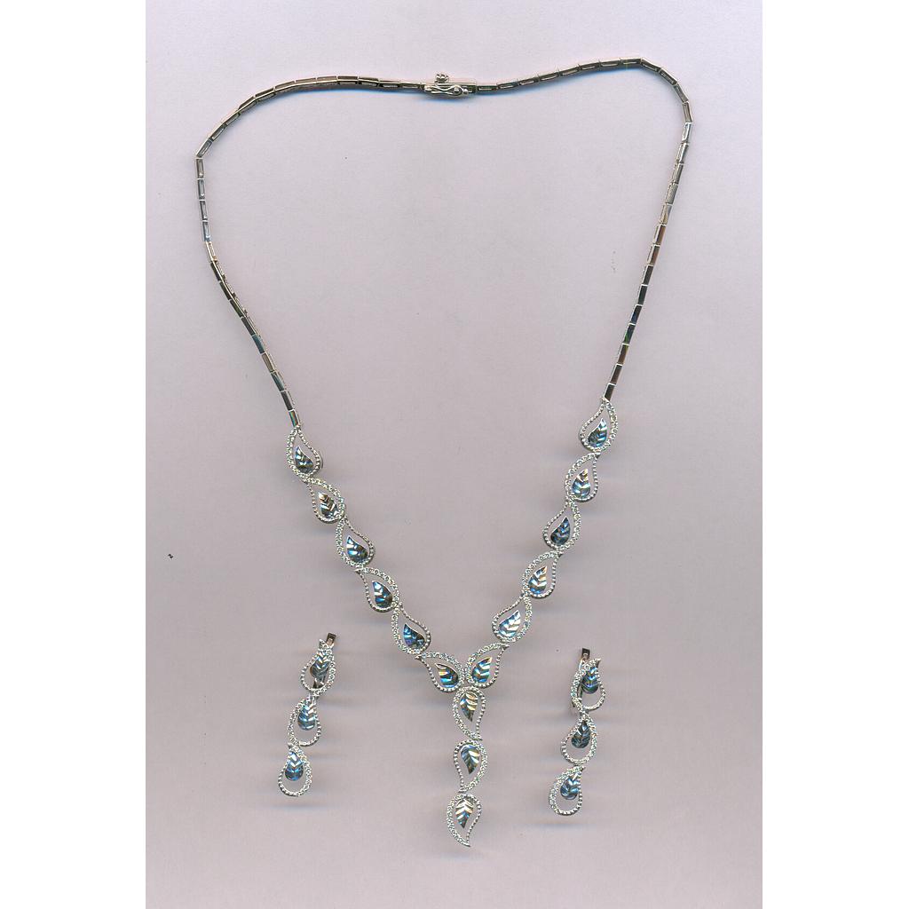 DIAMOND HALF SET ROUND FANCY