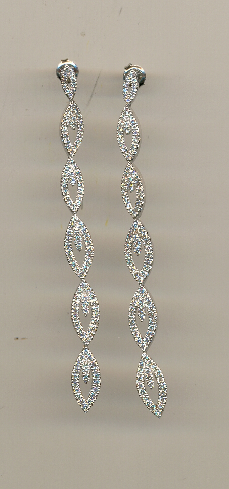 DIAMOND EARHANGING