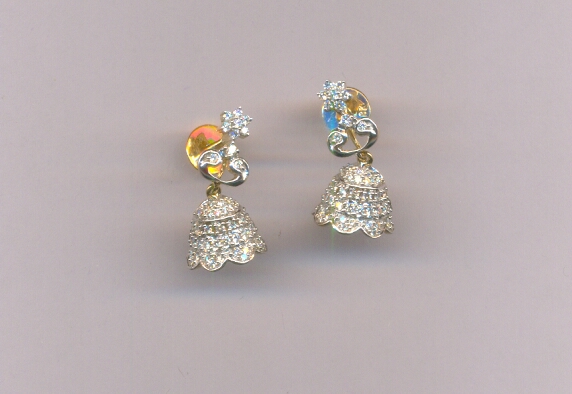 DIAMOND EARHANGING FANCY