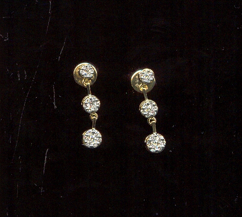 DIAMOND EARHANGING FANCY