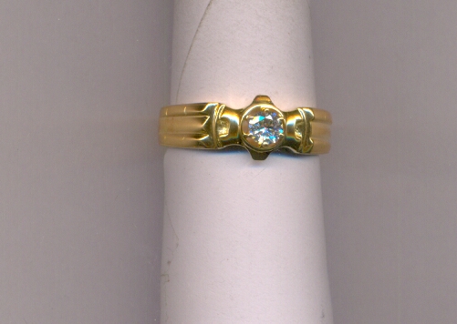 DIAMOND RING