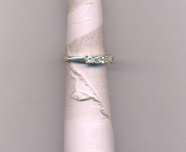 DIAMOND RING