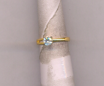 DIAMOND RING