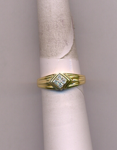 DIAMOND RING