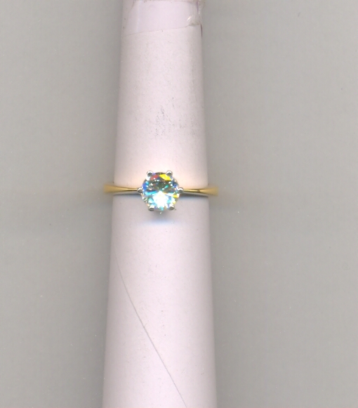 DIAMOND RING