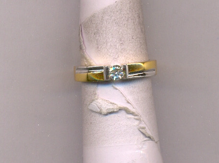 DIAMOND RING