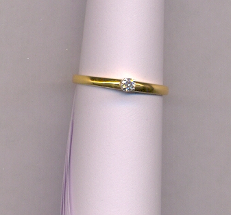 DIAMOND RING