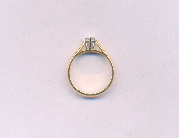 DIAMOND RING