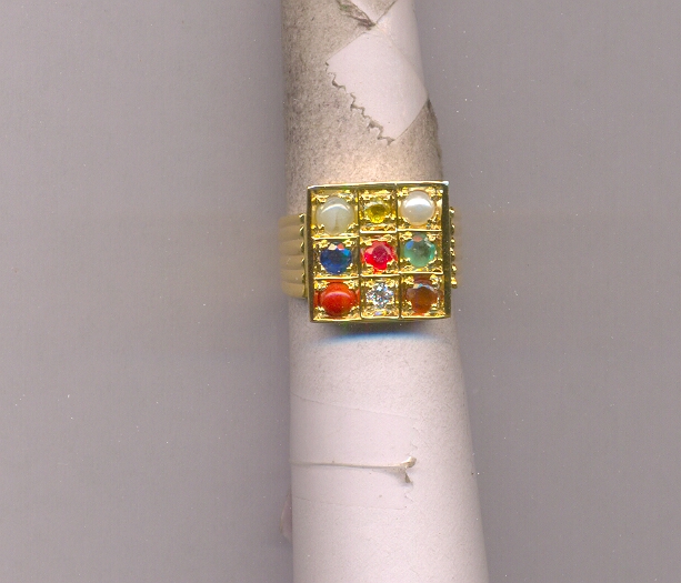 DIAMOND RING