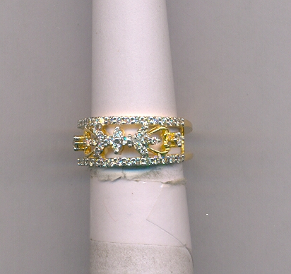DIAMOND RING
