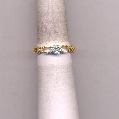 DIAMOND RING