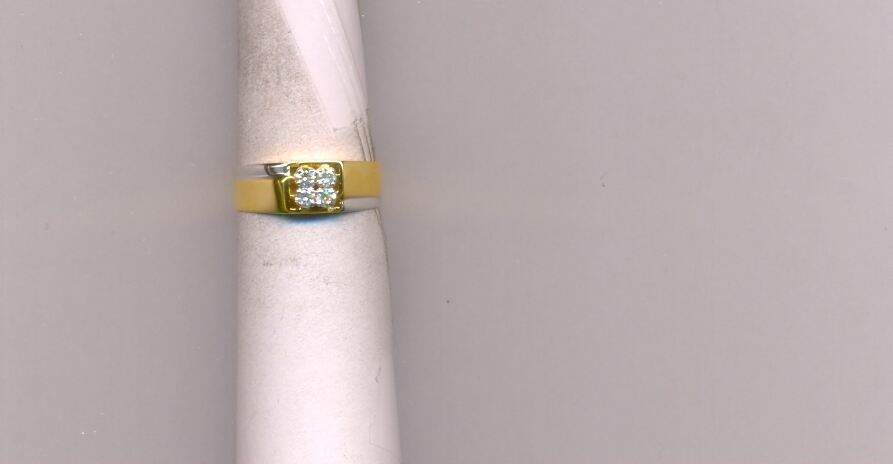 DIAMOND RING