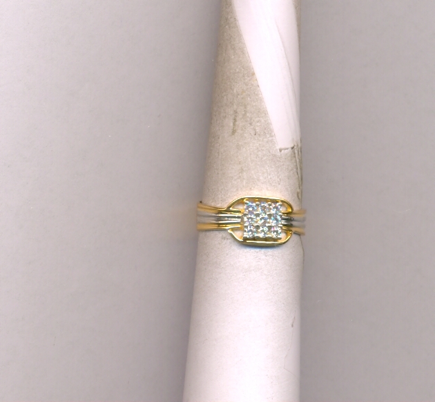 DIAMOND RING