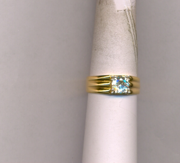DIAMOND RING