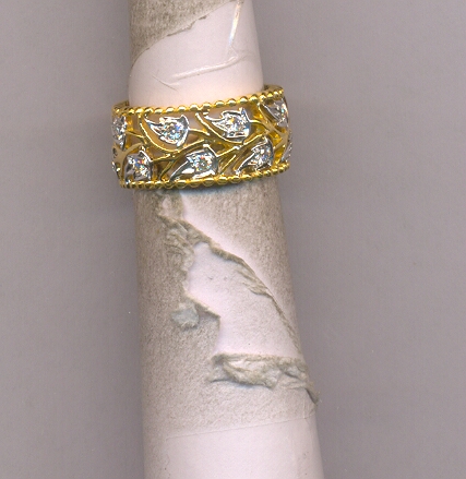 DIAMOND RING