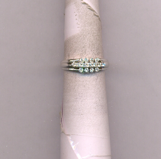 DIAMOND RING