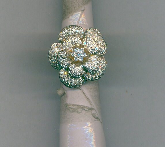 DIAMOND RING