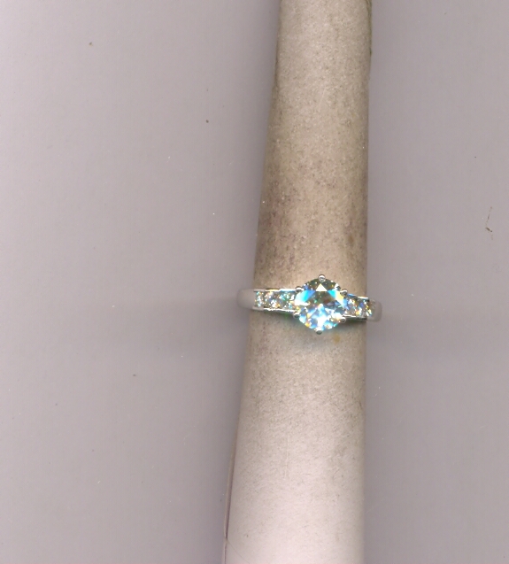 DIAMOND RING