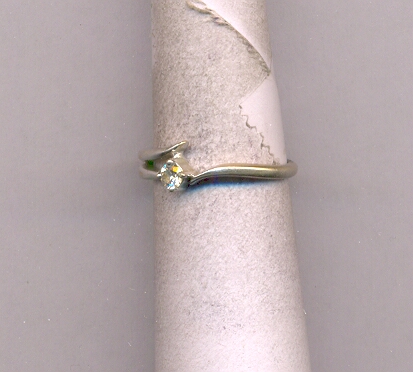 DIAMOND RING
