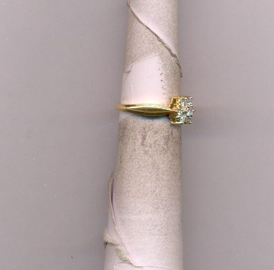 DIAMOND RING