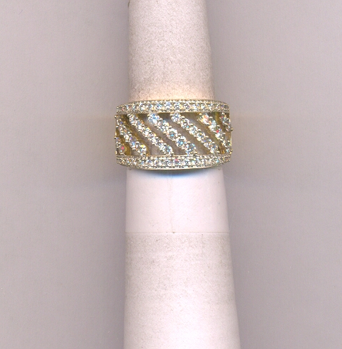 DIAMOND RING