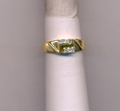 DIAMOND RING