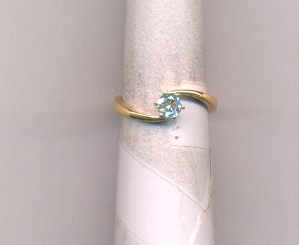 DIAMOND RING