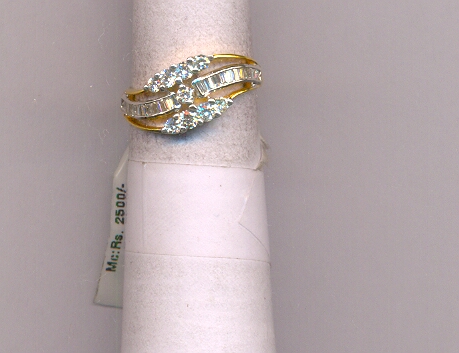 DIAMOND RING
