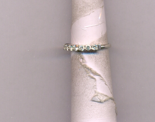 DIAMOND RING