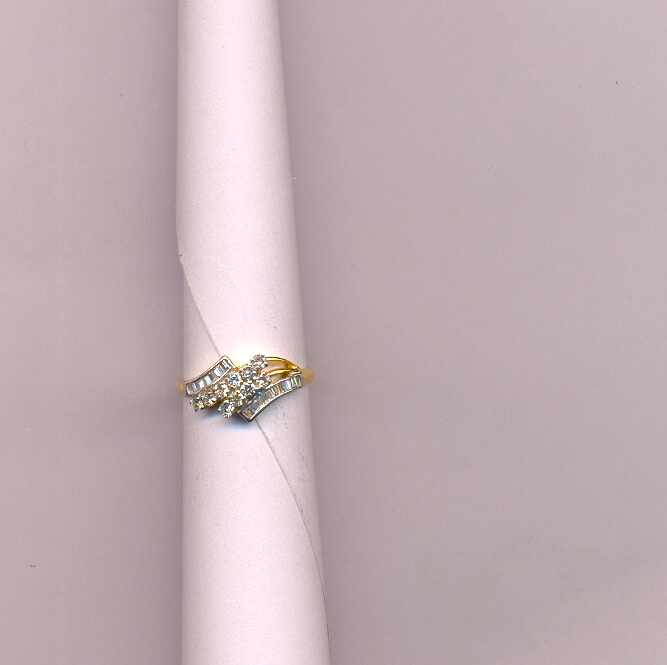 DIAMOND RING FANCY